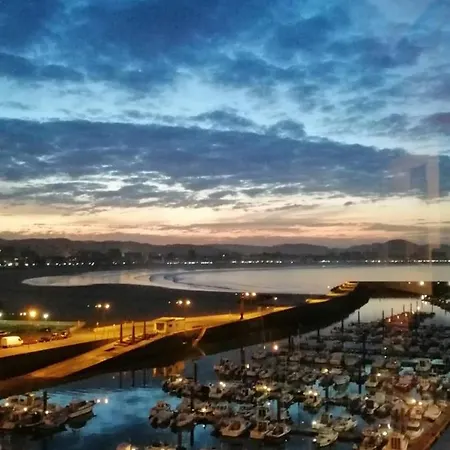 Bungalow Laredo Apartamento Laredo